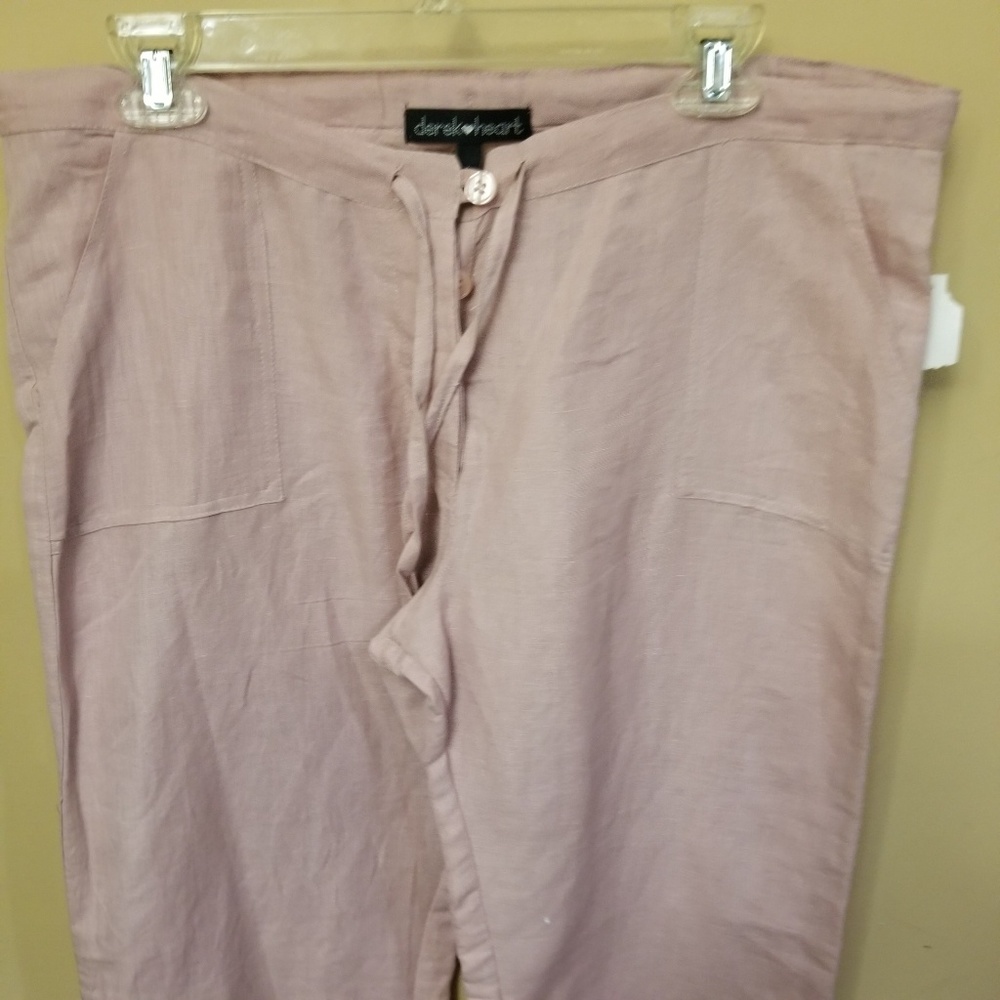 NWT Really cute linen pink pants
